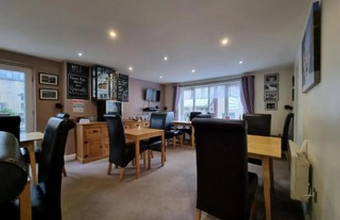 Town House B & B-1