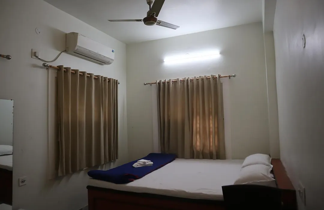 Swet Aparajita-1