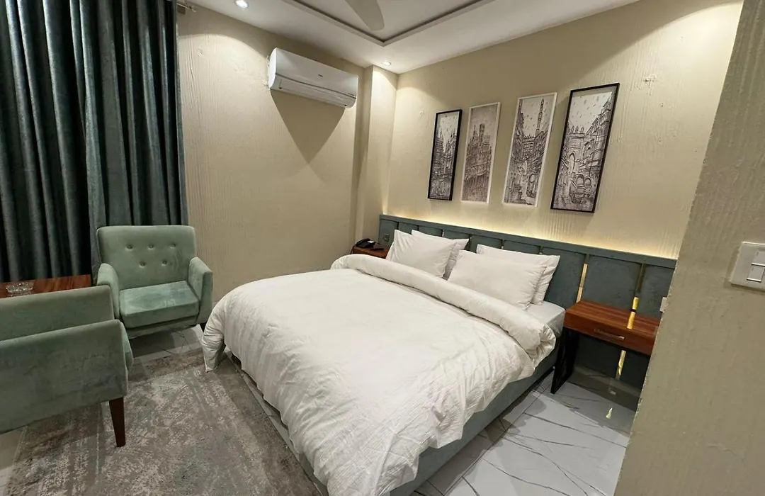 Shelton Boulevard Hotel Lahore-1