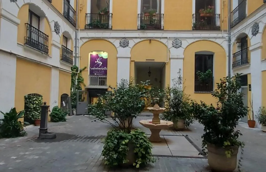 Hostal Andrea Sol-1