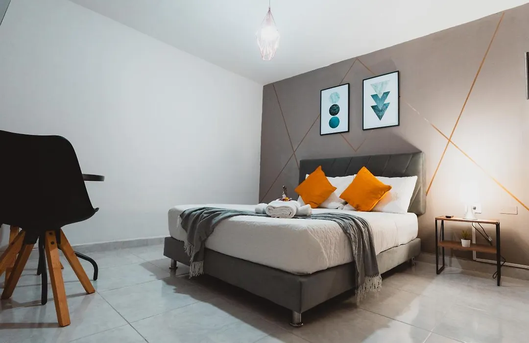 Ac - House Laureles - Self Cheking-1