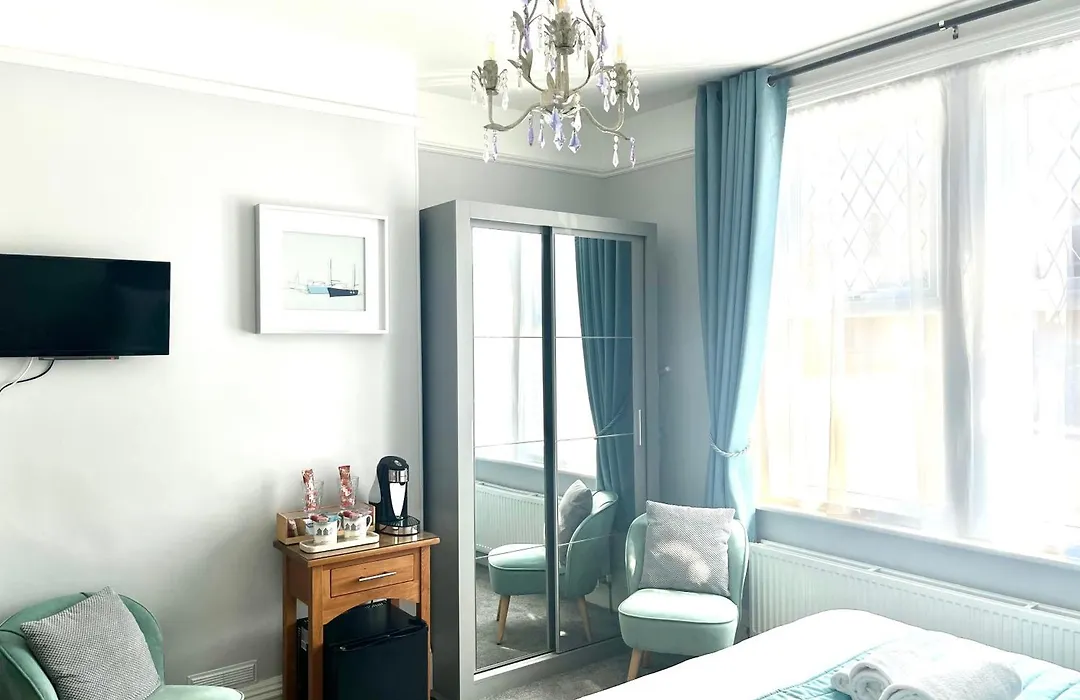 Bentley Lodge-1