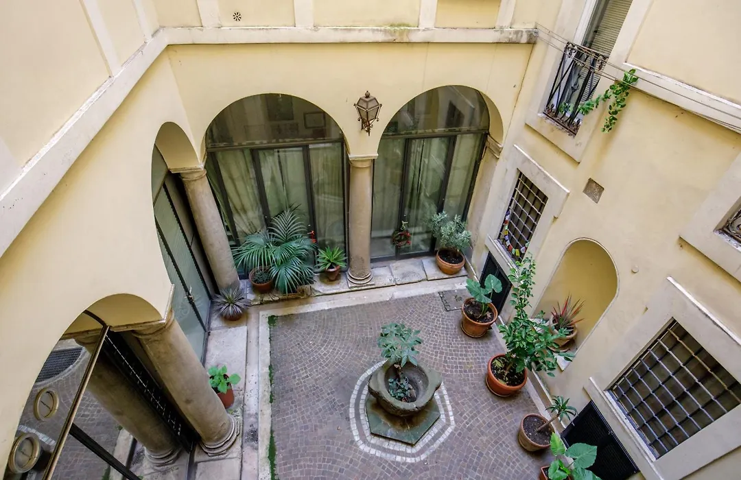 Navona Sky Palace-1