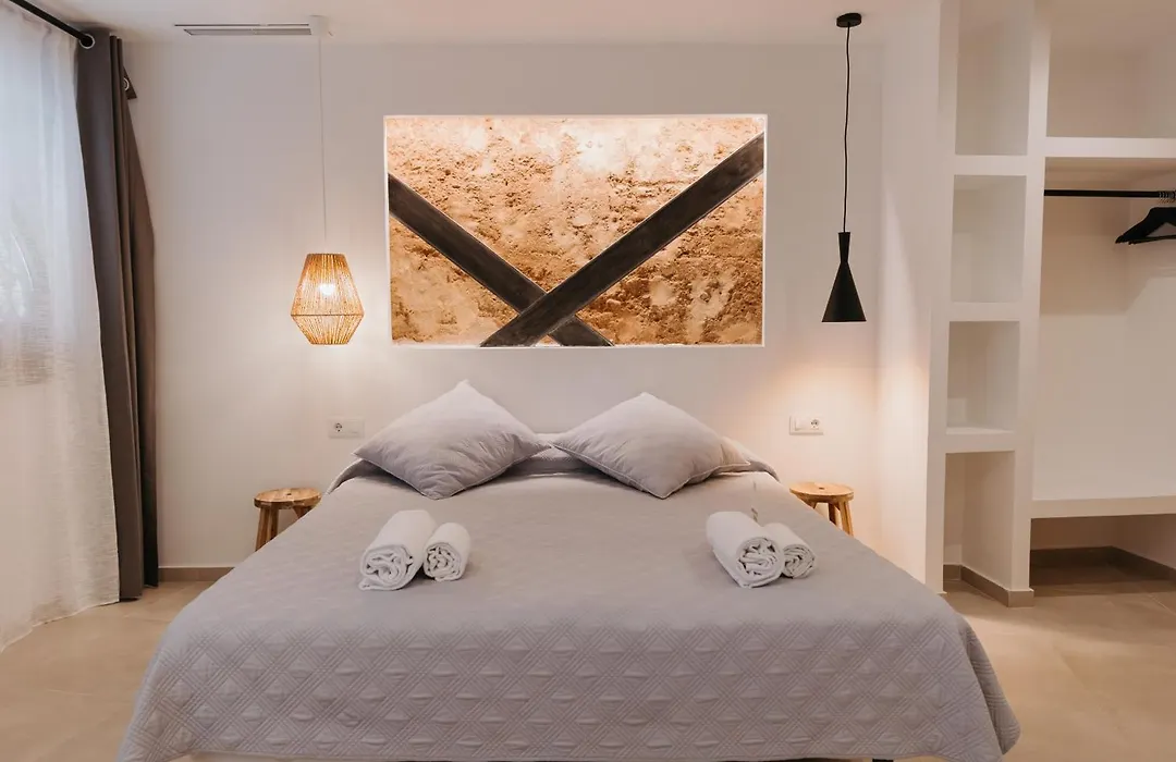 Hulot B&B Valencia-1