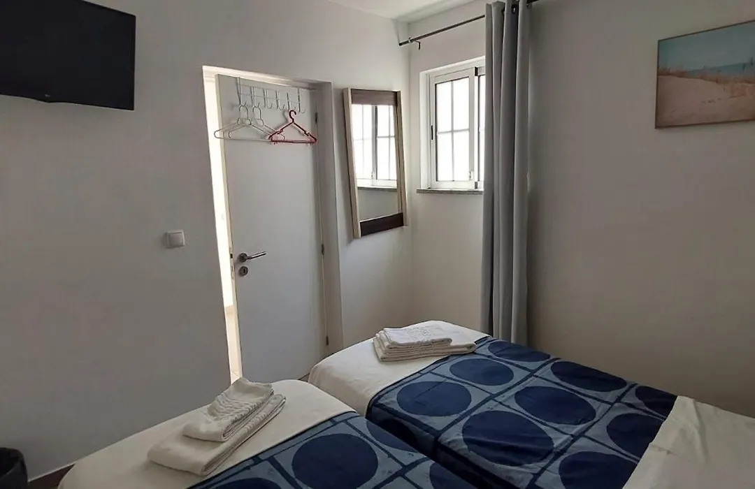 Lagos Downtown Guesthouse-1