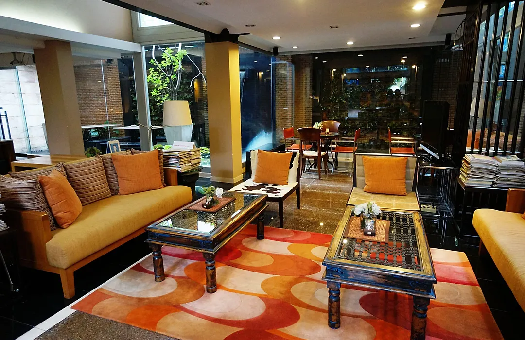 Silom Convent Garden-1
