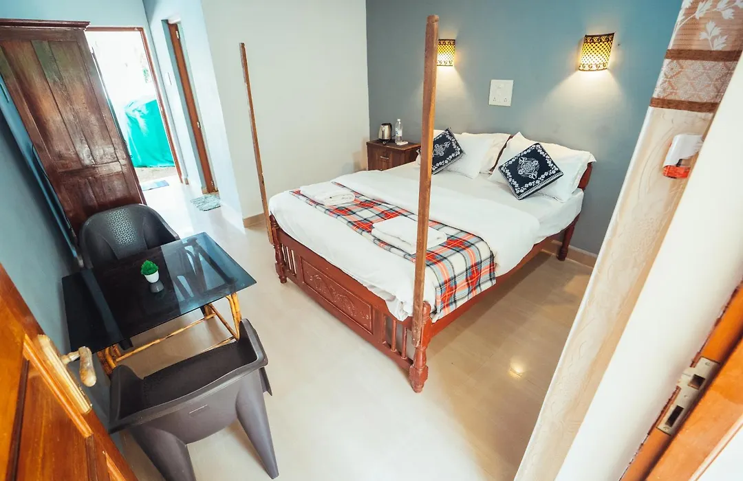 Santana Guest House-1