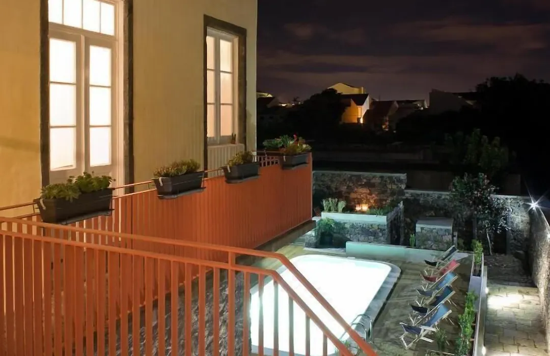 Azorean Urban Lodge-1