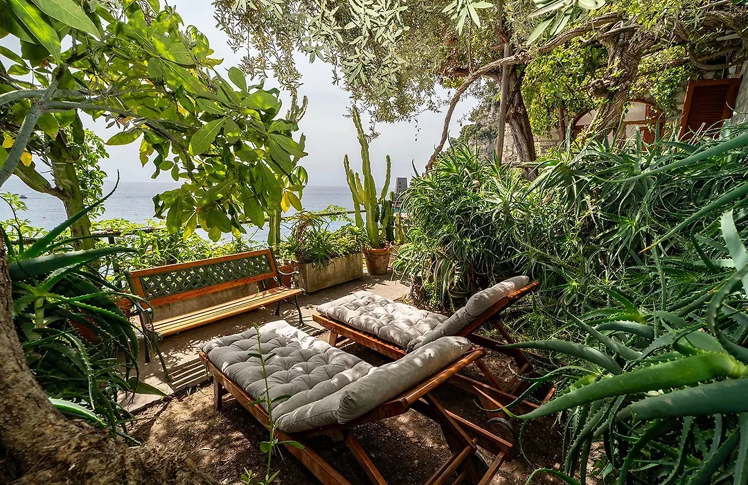 La Dolce Vita A Positano Boutique Hotel-1