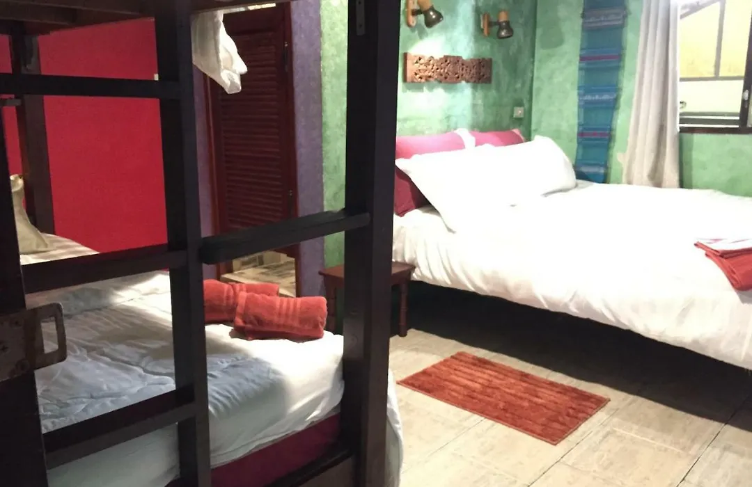 Shanti Lodge Bangkok-1