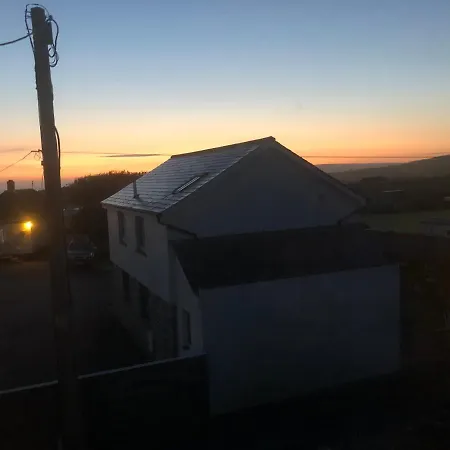 Pendrin Guest House-2