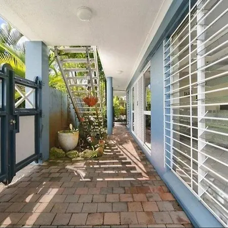 Cairns Sunshine Lodge-2