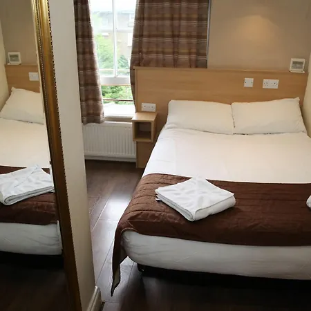 Holland Court Hotel-3