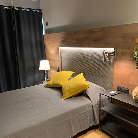 Lost & Found - Guesthouse & Suites-3