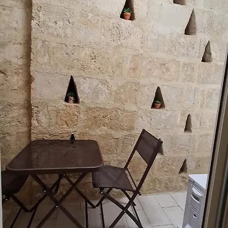 Lithos Rooms-2