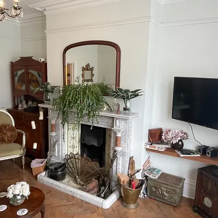 Rivendell Guest House-3