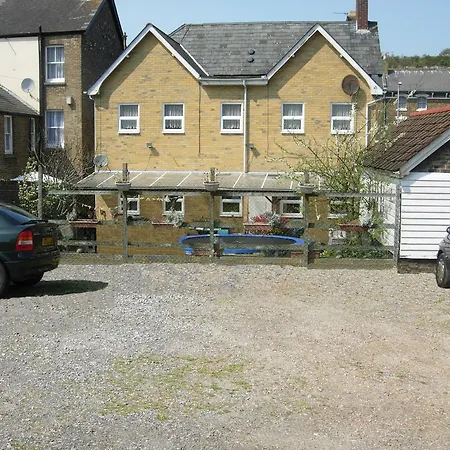 Longfield Guest House-2