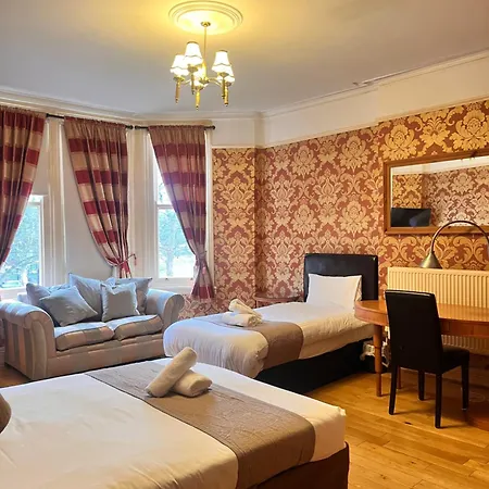 Ullet Suites-3