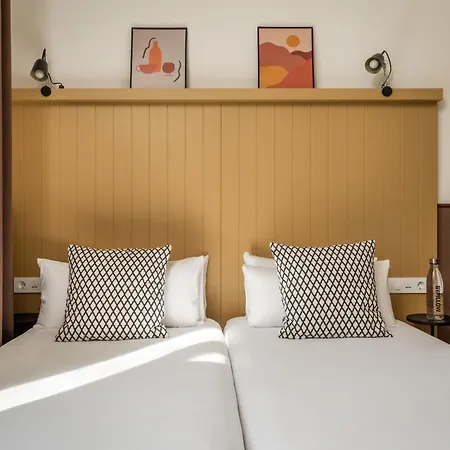 Bypillow Ramblas (Adults Only)-2