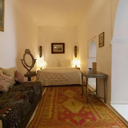 Riad Lyla-3