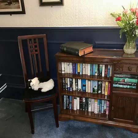 Norman Guest House With Free Parking-2