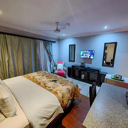Leondale Guest House-2