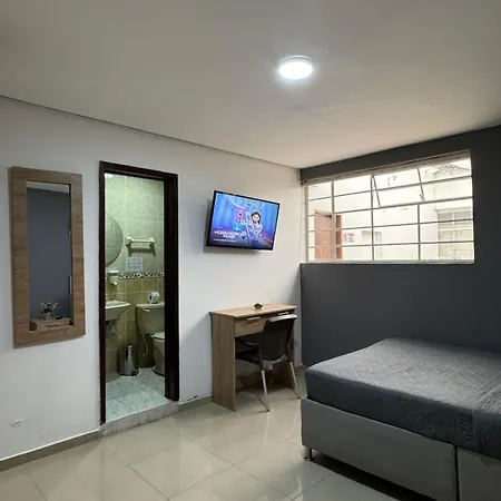 Hostelfc San Luis-2