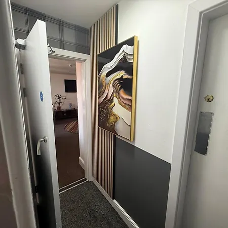 Moor Park Apartments-2