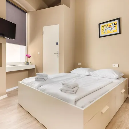 Design Hostel One-3