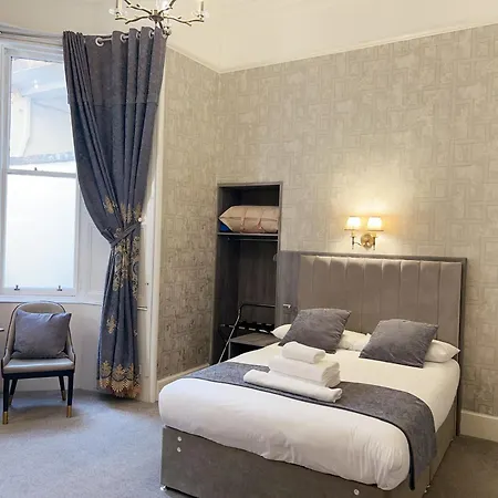 Alexander Guest House-2