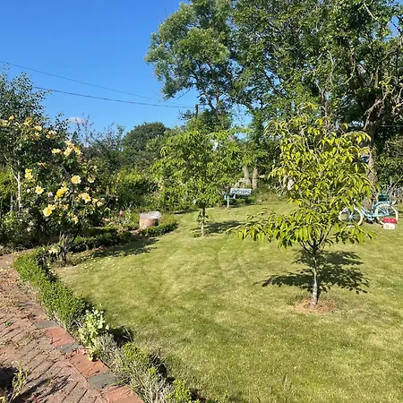 Warlands Farm Guest House-3