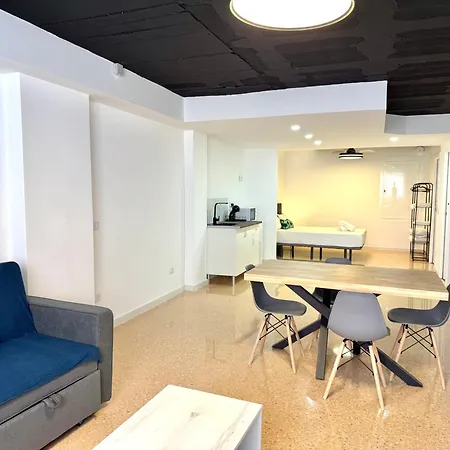 Deshoras Apartments-3