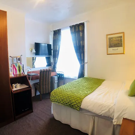 Ilfracombe House Hotel - Near Cliffs Pavilion-3