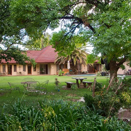 A Cherry Lane Self Catering And B&B-2