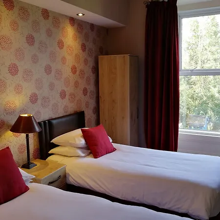 Albany House-2