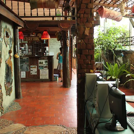 Shanti Lodge Bangkok-3