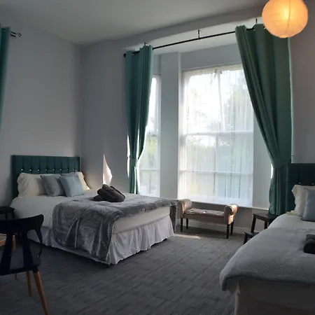 Queens Guesthouse Manchester-2