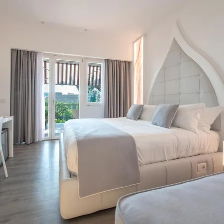 Diamond Suite-2