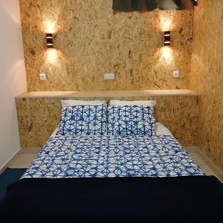 Ocean'S 7 - Lagos Guest House-2