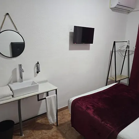 ROOMS Los MONTES-2