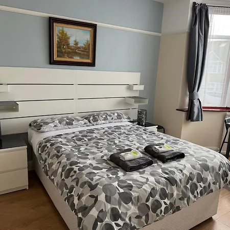 North West Lodge Guest House-2