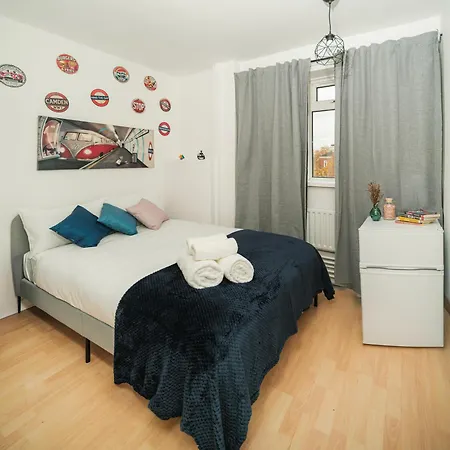 3 Of 5 Room Cozy, Spacious And Modern In Camden Town-3
