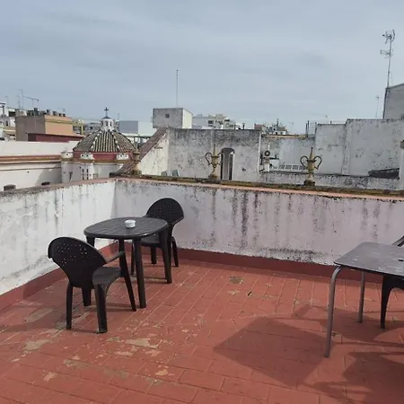 Hostel Urban Sevilla-2