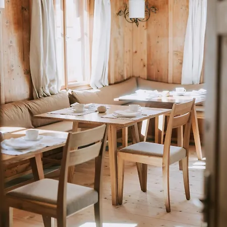 Alpina Lech - Your Home From Home-2
