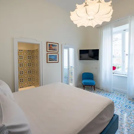 Palazzo Gargiulo Luxury Rooms & Suites (Adults Only)-2