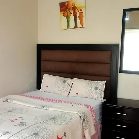 Franchise Benoni Guest House-2