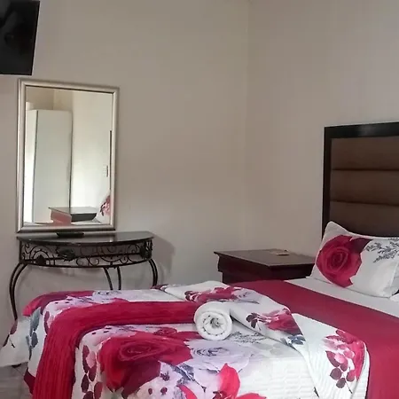 Franchise Benoni Guest House-3