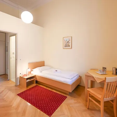 Gaestehaus Im Priesterseminar Salzburg-3