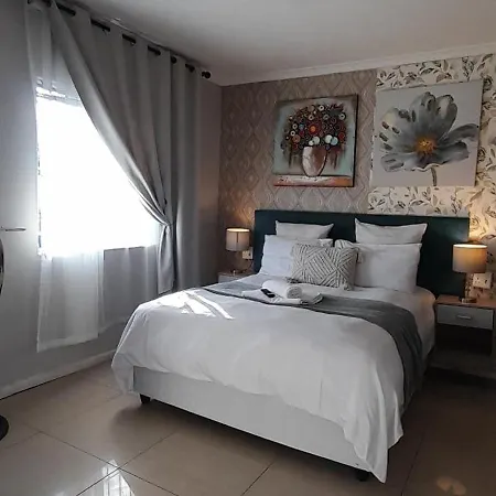 Naliya Guest House-2