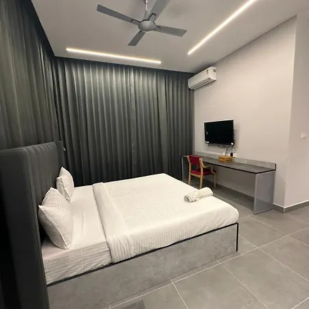 Hotel Siri Inn Hitech City-3